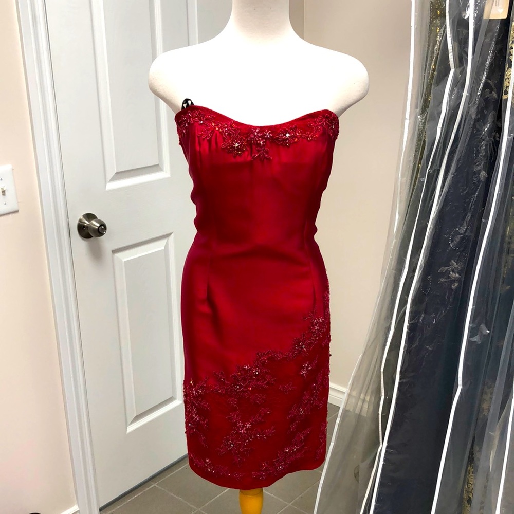 Elegant short evening dress